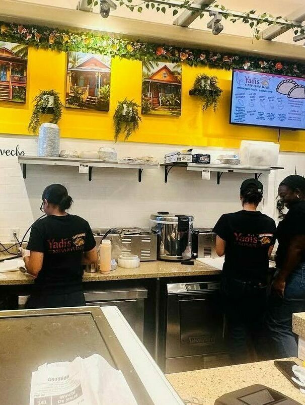 yadis workers e1767982921255